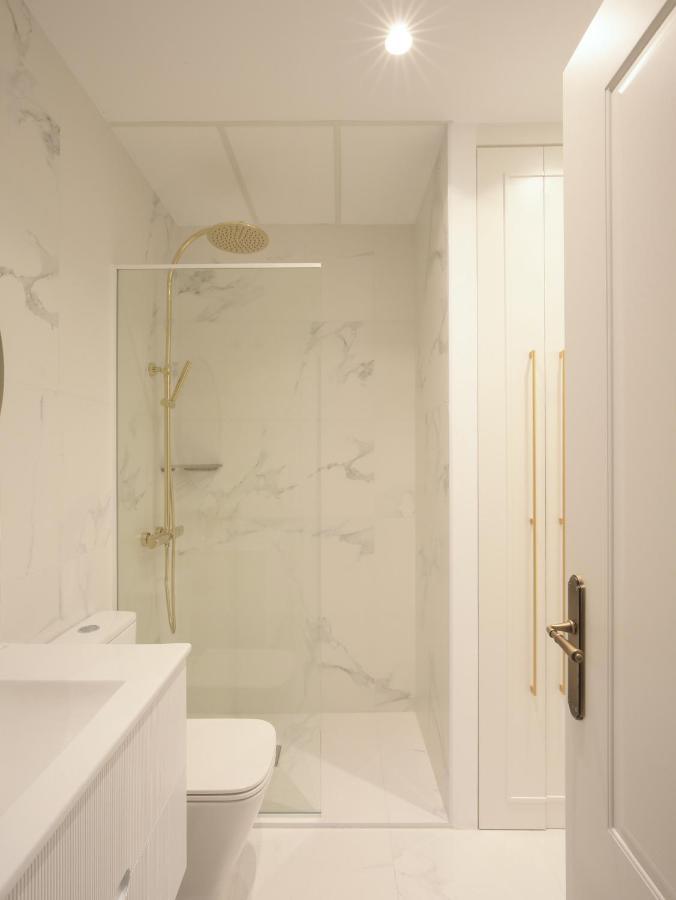 Staylish Studio Apartment In Malasana มาดริด ภายนอก รูปภาพ