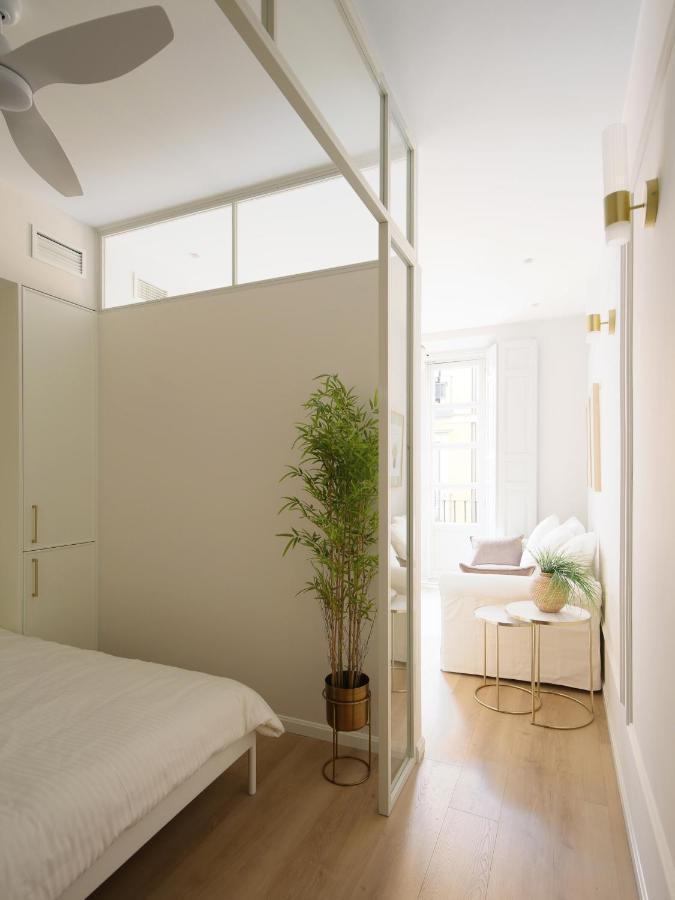 Staylish Studio Apartment In Malasana มาดริด ภายนอก รูปภาพ